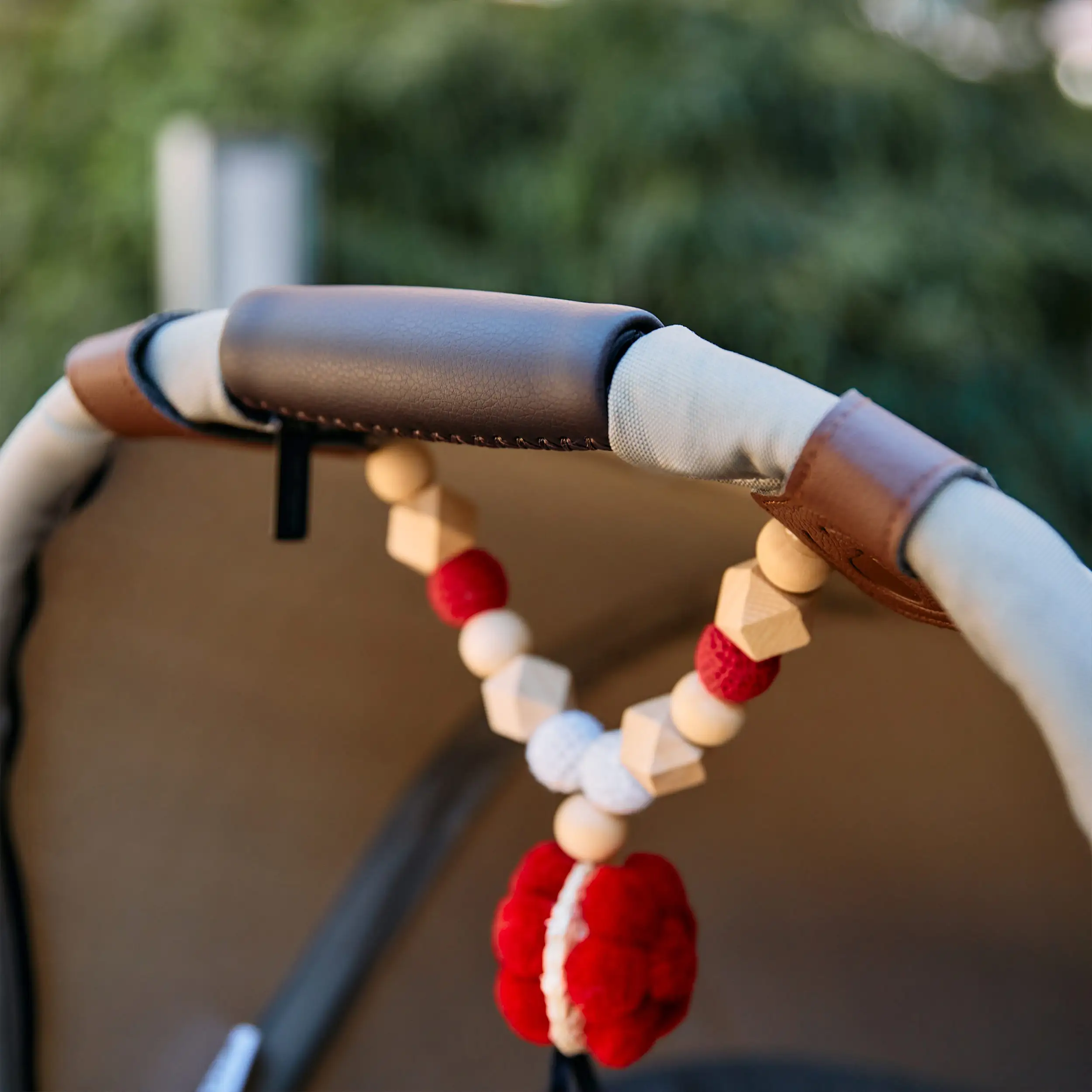  Clip Magnético para Silla de Paseo - Brown Dark