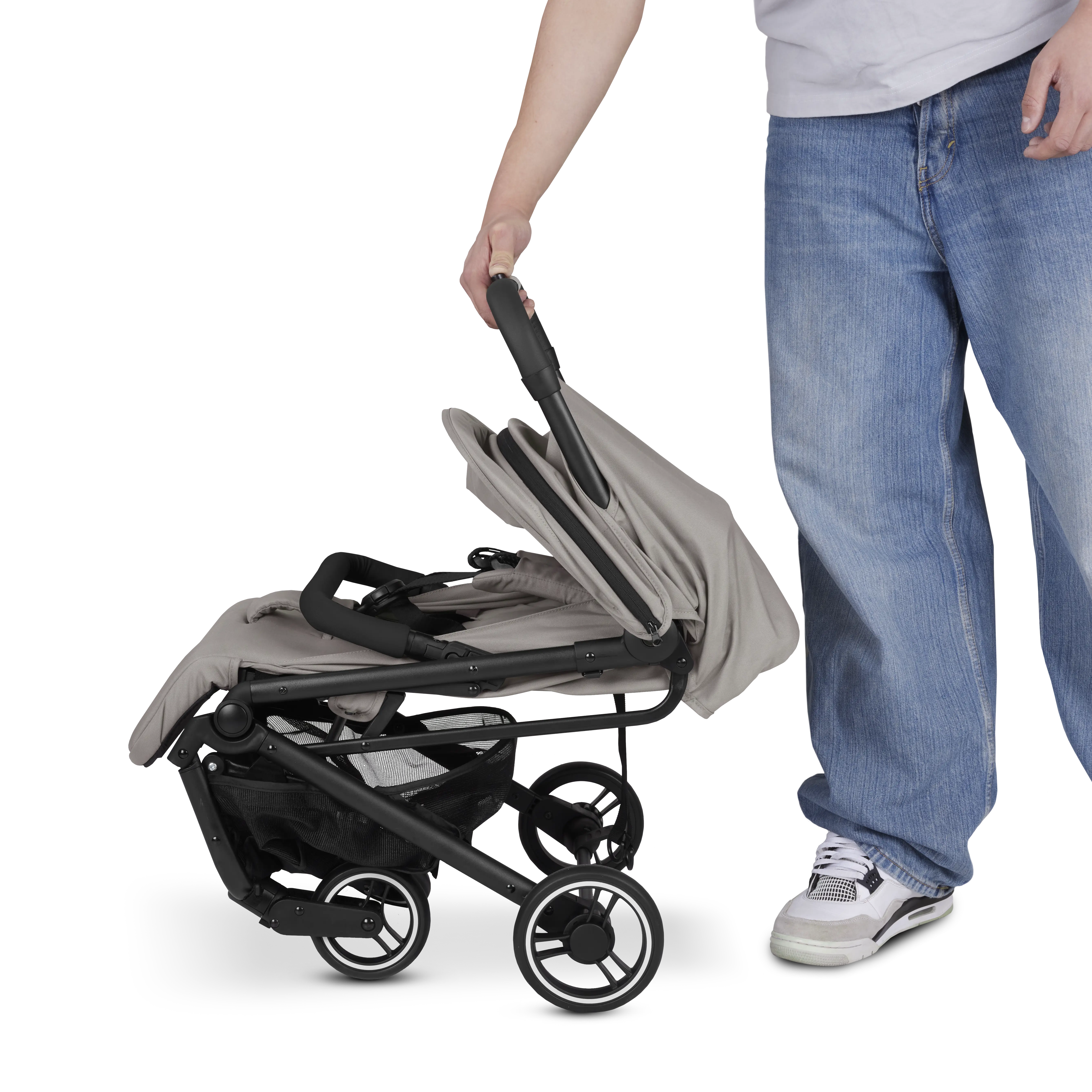 Fácil manejo gracias al plegado con una sola mano