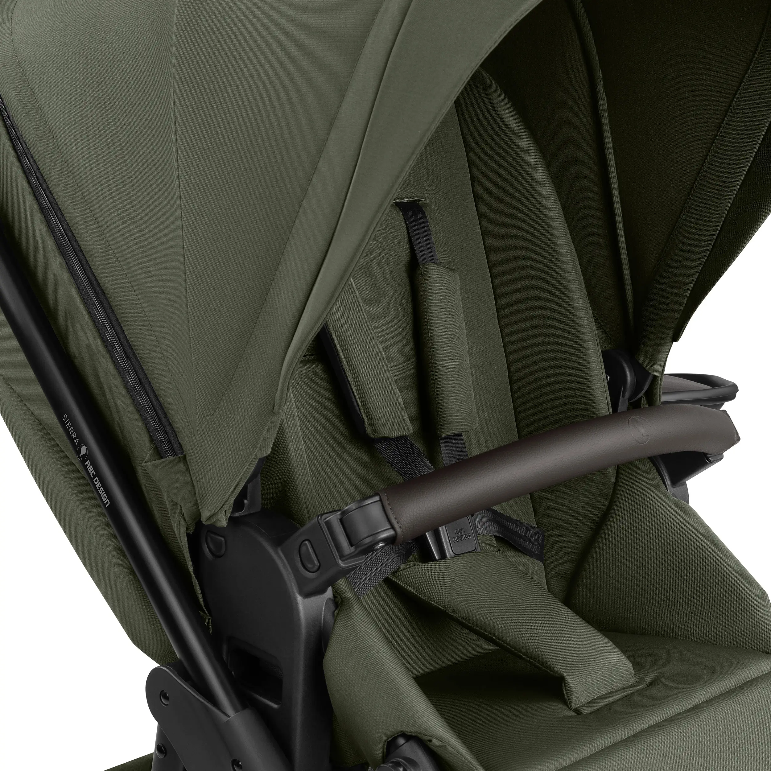 Set de cochecito 4en1 Sierra con base Isofix incluida - Pea