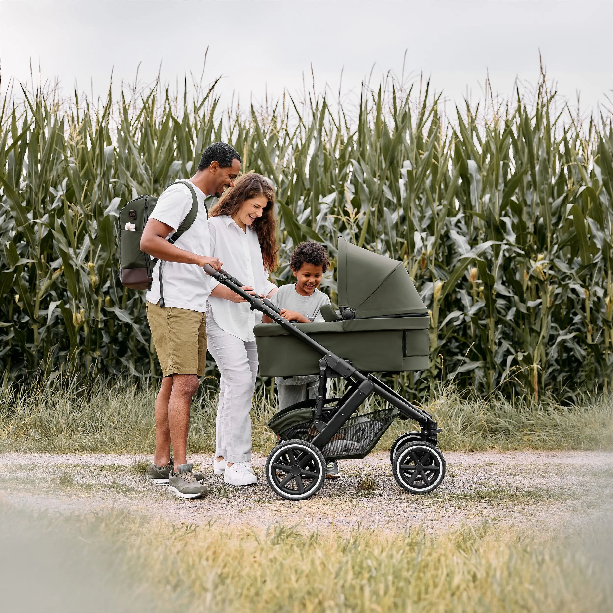 Duo con silla de paseo Salsa 5 Air, con bolso maternal Urban, mosquitera y capota para la lluvia - Avocado