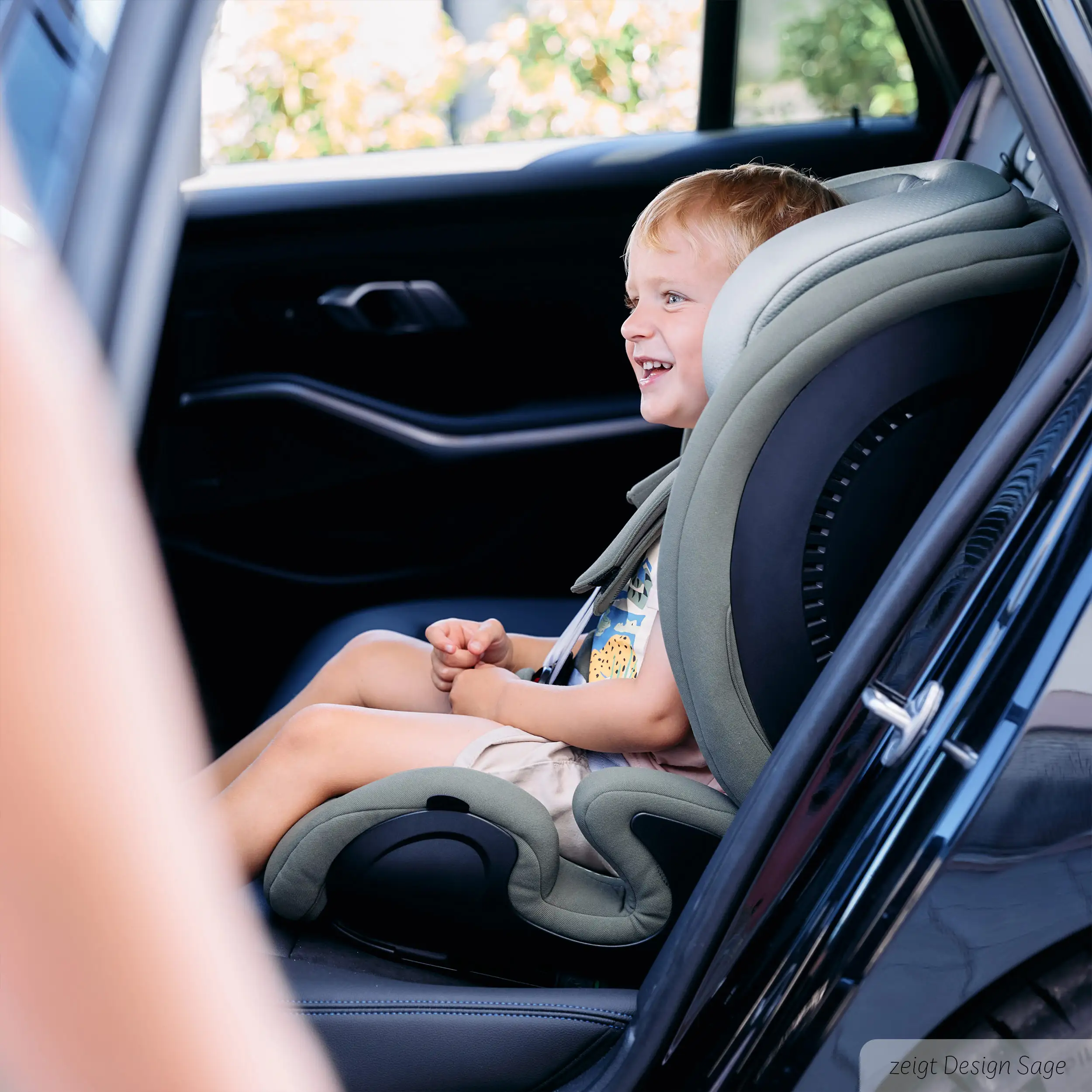 Silla de Auto  Aspen 2 Fix i-Size (de 15 meses a 12 años) - Black