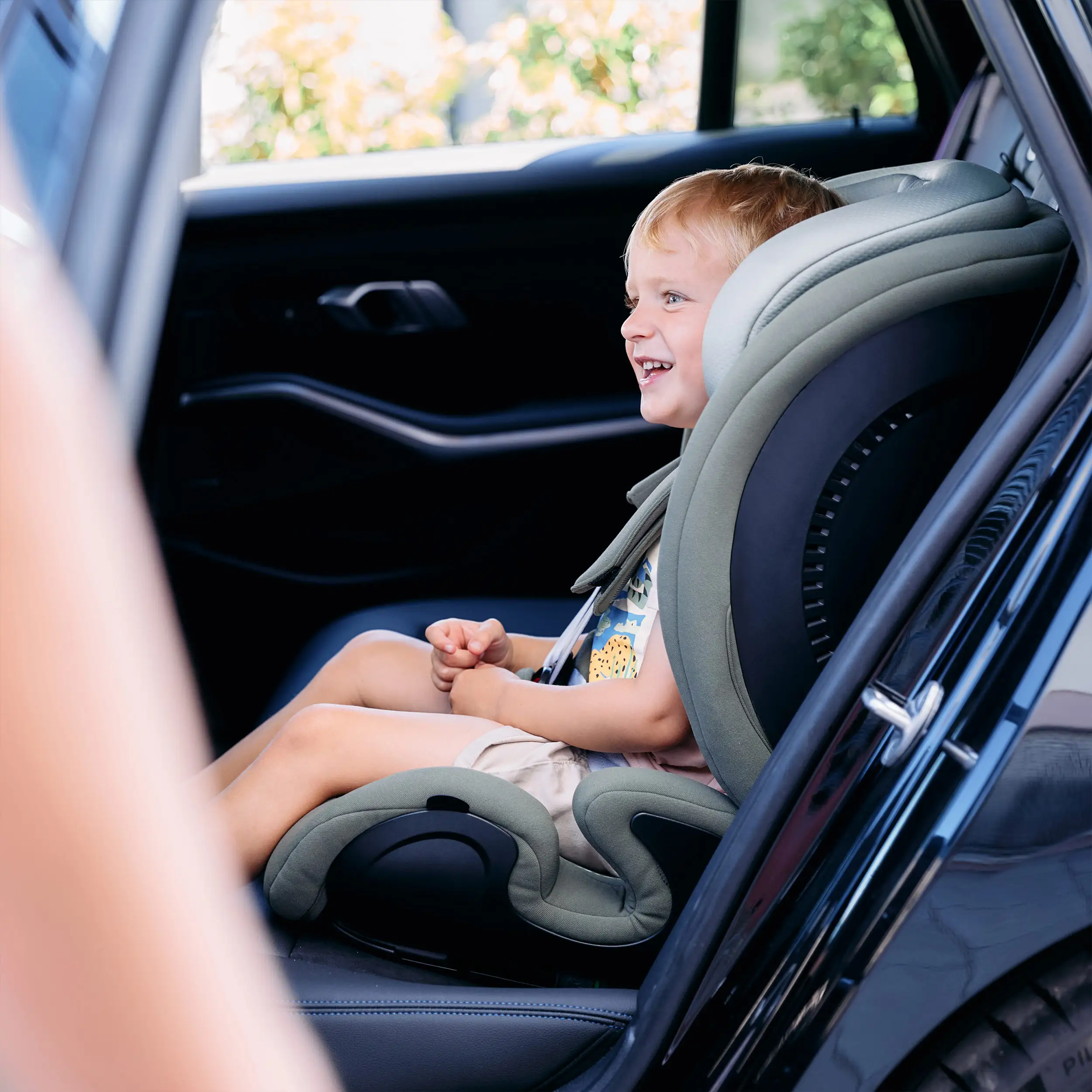 Silla de Auto  Aspen 2 Fix i-Size (de 15 meses a 12 años) - Sage